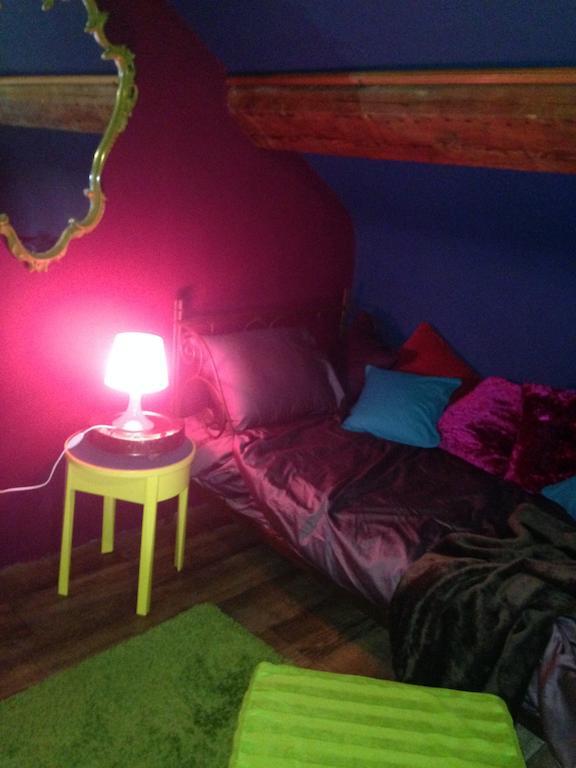 Des Gouts Et Des Couleurs Apartment Verviers Room photo